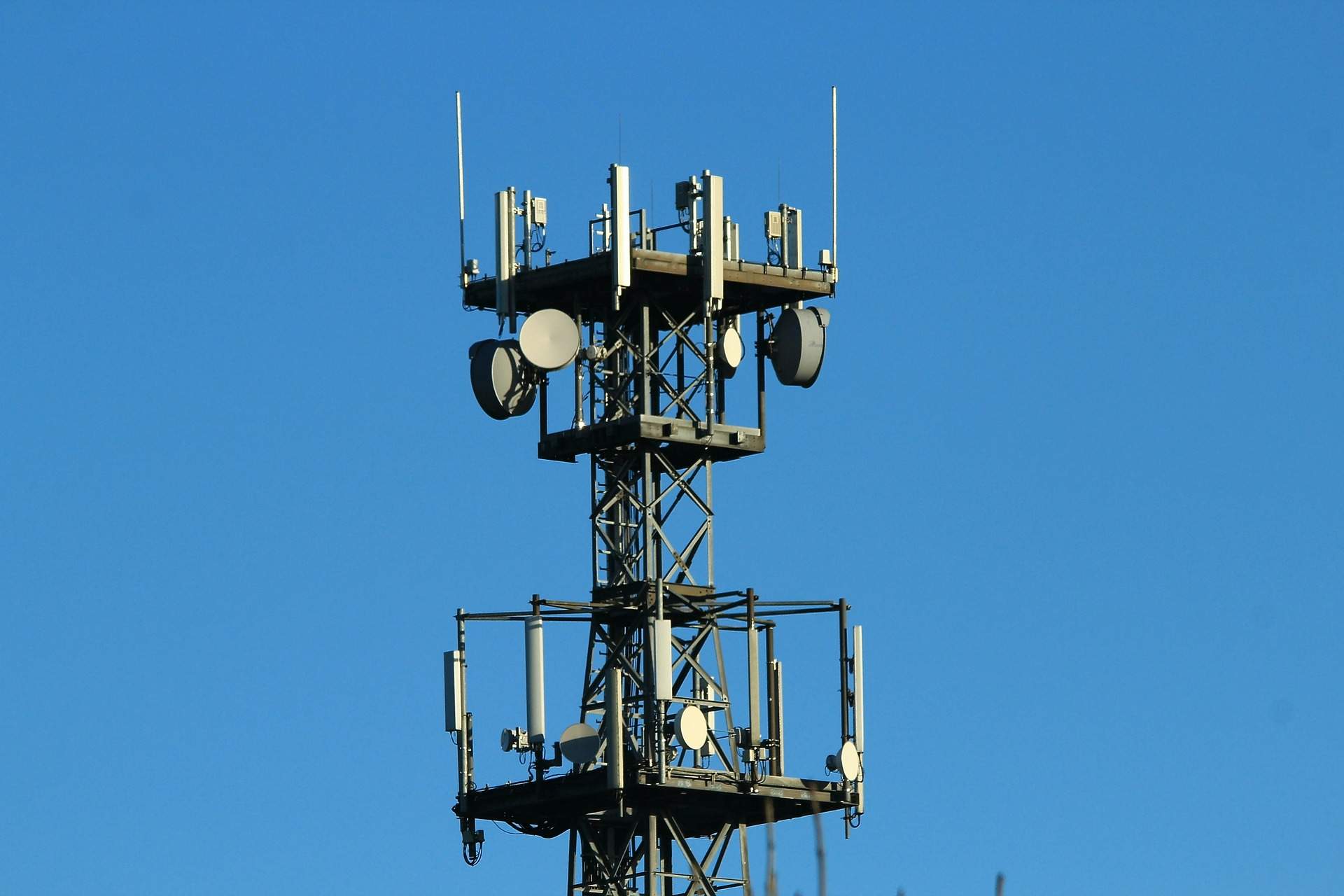 radio-mast-561650_1920 frei radio-mast-561650_1920 frei